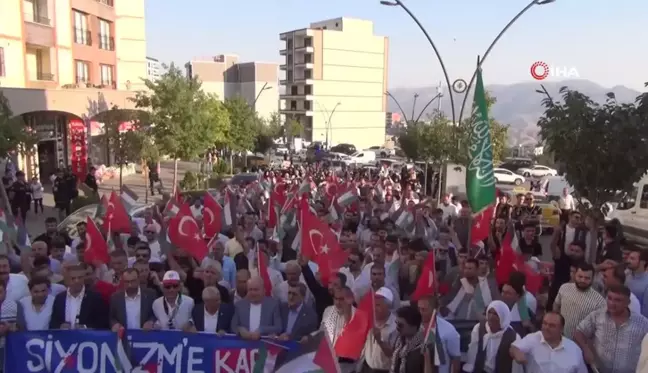 Yüzlerce Şırnaklı İsmail Heniyye'nin vasiyeti için yürüyüş düzenledi