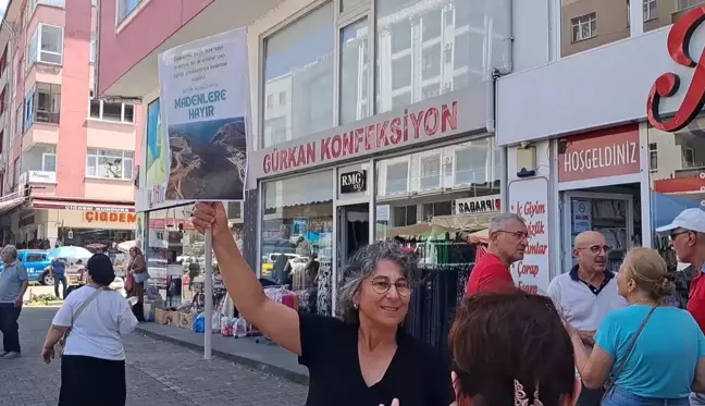 Arhavi Halkı Maden Ocağına Karşı İmza Topladı