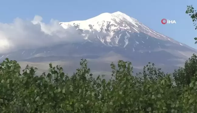 Ağrı Dağı'nın İhtişamı Göz Kamaştırıyor