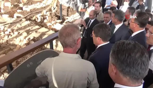 Bakan Yılmaz Tunç Göbeklitepe'yi ziyaret etti