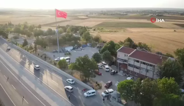 Kırklareli'nde 10 adrese eş zamanlı uyuşturucu operasyonu: 14 gözaltı