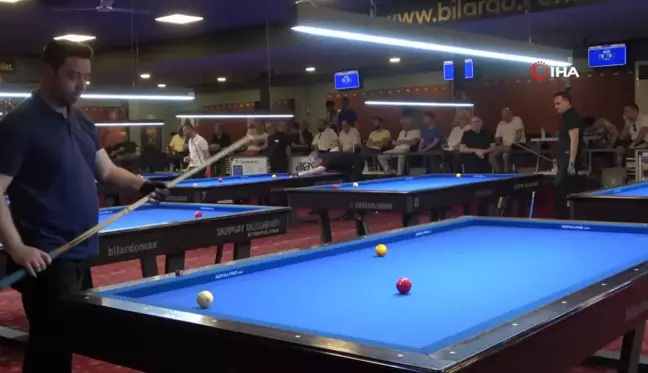 Handikaplı 3 Bant Bilardo Turnuvası İstanbul'da Başladı