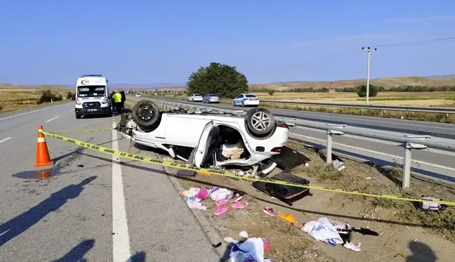 Çorum'da feci kaza: Polis çift hayatını kaybetti, çocukları yaralandı