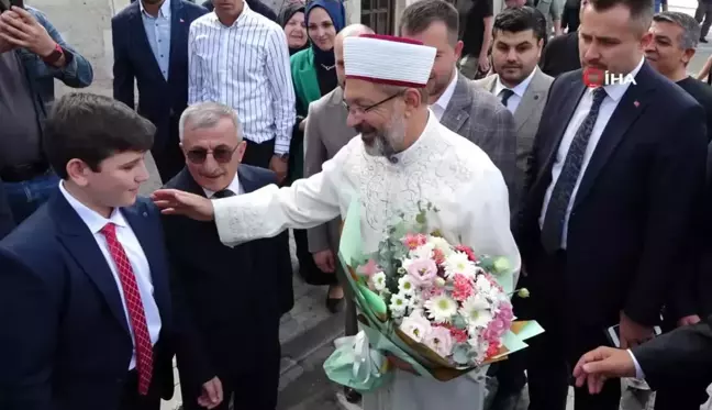 Diyanet İşleri Başkanı Prof. Dr. Erbaş, Hafızlık Kur'an Kursları İcazet Merasimi'ne Katıldı