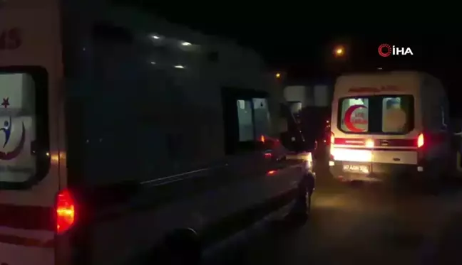 Kocaeli'de Trafik Kazası: 5 Yaralı