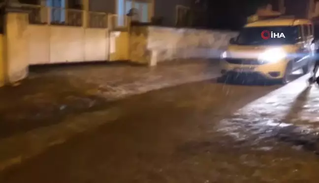 Alkollü Sürücü Trafiğe Kapalı Alana Girerken Merdivende Asılı Kaldı