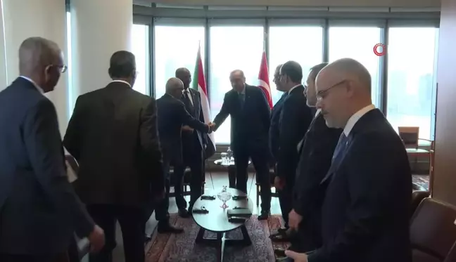 Cumhurbaşkanı Erdoğan, Sudan Egemenlik Konseyi Başkanı El Burhan ile görüştü