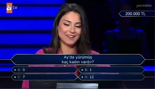 Ay'da yürümüş kaç kadın vardır? Ay'da yürümüş kaç kadın vardır? Ayda kaç kadın yürümüştür? Aya' kaç kadın gitti?