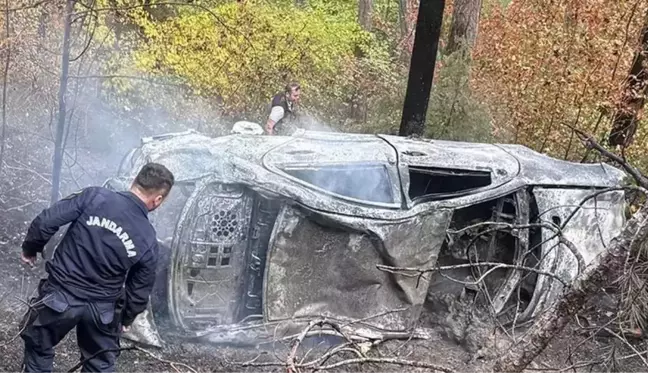 Mudurnu'da uçuruma yuvarlanan otomobilde iki kişi hayatını kaybetti