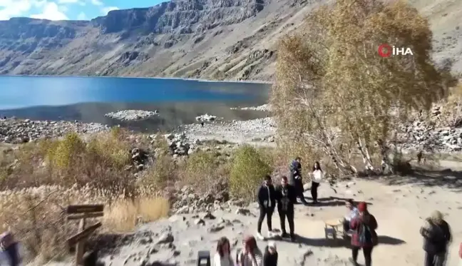 Nemrut Kalderası'nda Sonbahar Temizliği Yapıldı