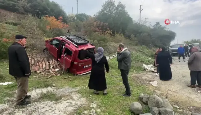 Dedesinin Aracını Kaçıran 14 Yaşındaki Çocuk Şarampole Uçtu