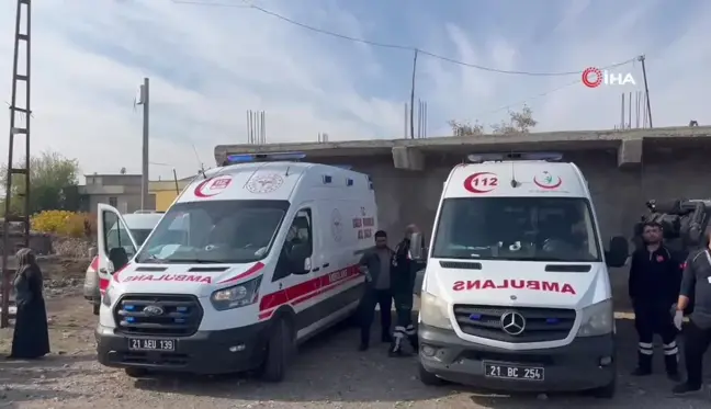 Rehabilitasyon Servisi ile Otomobil Çarpıştı: 13 Yaralı