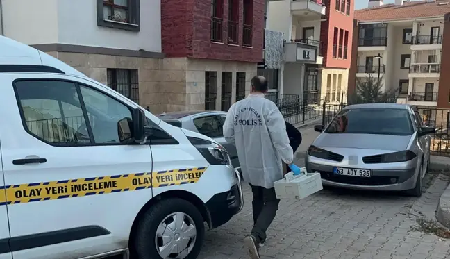 Elazığ'da kadın, kızının önünde canına kıydı