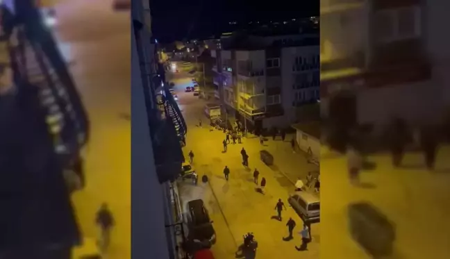 Seferihisar'da Polis Ekibine Silahlı Saldırı: 3 Yaralı