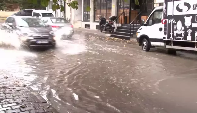 İstanbul'da Yağmur ve Lodos Etkili Oluyor