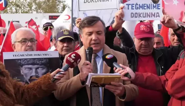 Emekli Askerlerden Teğmenlere Destek: Haksız İşlemlere Tepki