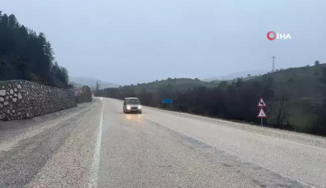 Kastamonu'da Kar Yağışı Başladı, Yollar Beyaza Büründü