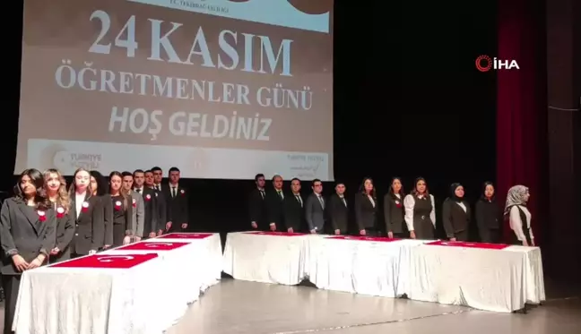 Tekirdağ'da mesleğe yeni başlayan öğretmenler yemin etti