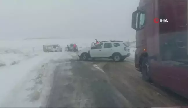 Viranşehir-Diyarbakır Yolu Kar Yağışı Sonrası Tekrar Trafiğe Açıldı