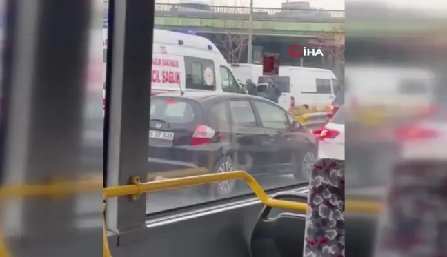 Maltepe'de Minibüs Devrildi: 1 Ölü, 7 Yaralı