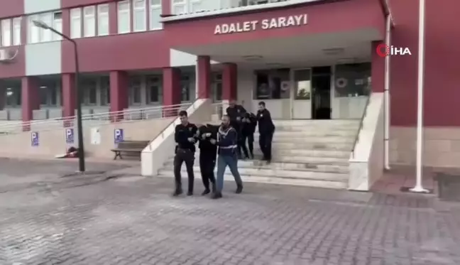 İmamoğlu'nda İki Hükümlü Polis Tarafından Yakalandı