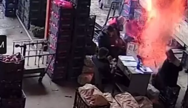 Küba'da Askeri Depoda Patlama: 13 Asker Kayıp