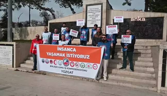 Kamu Çalışanları Yüzde 11,54'lük Zamı Protesto Etti