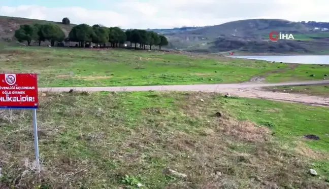 Sazlıdere Barajı'ndaki Uyarı Levhaları Hedef Tahtasına Döndü