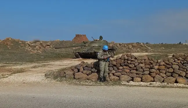 BM, Golan Tepeleri'nde Mayın Arama Faaliyetleri Düzenledi