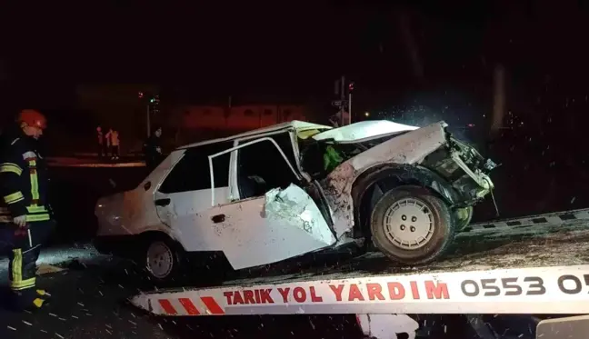 Çorum'da alkollü sürücü kaza yaptı: İki kişi yaralandı