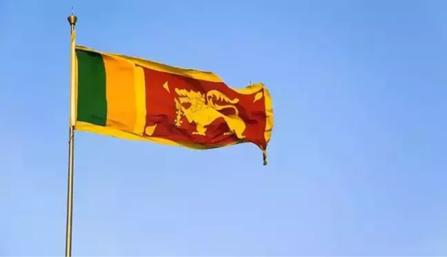 Sri Lanka'da yolcu otobüsü uçuruma yuvarlandı: 21 ölü, 14 yaralı