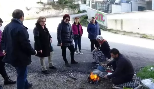 Şehir şehir gezen çift, kalaycılık mesleğini yaşatmaya çalışıyor