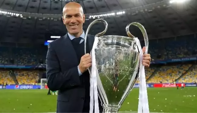 Zidane, Real Madrid'le çıktığı 9 finalin hiçbirini kaybetmedi