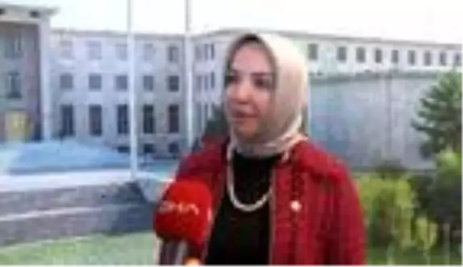AK Parti'li Yaşar'dan 'kayıp mülteci çocuklar' raporu
