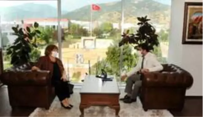Son dakika haberleri | Cumhurbaşkanı Başdanışmanı Güldal Akşit Rektör Aldemir'i ziyaret etti
