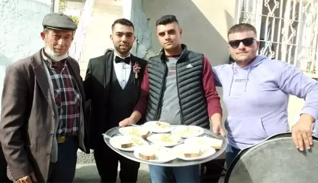 Balıkesir'de keşkek dövme imecesi