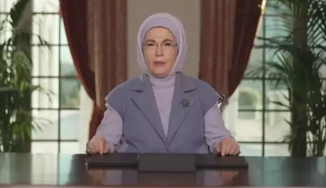 Son dakika haberi... Cumhurbaşkanı Erdoğan'ın eşi Emine Erdoğan, 12. Boğaziçi Zirvesi'ne video mesaj gönderdi