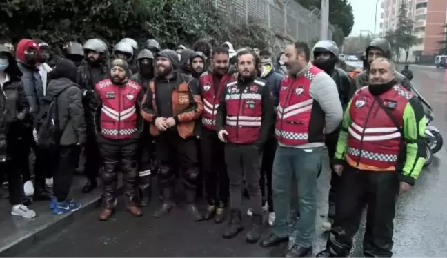 BAŞAKŞEHİR'DE MOTOSİKLETLİ KURYELERDEN KORNALI PROTESTO