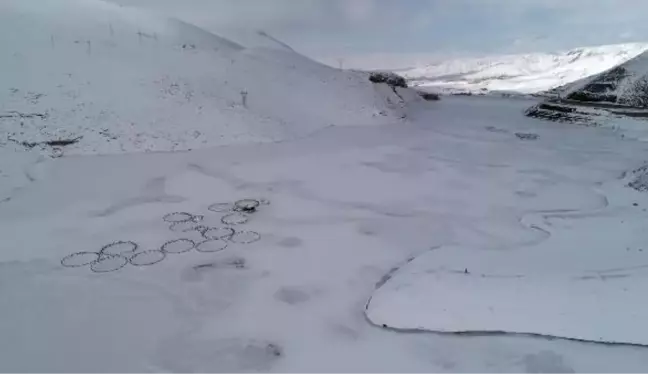 VAN'DA BARAJ GÖLÜ DONDU