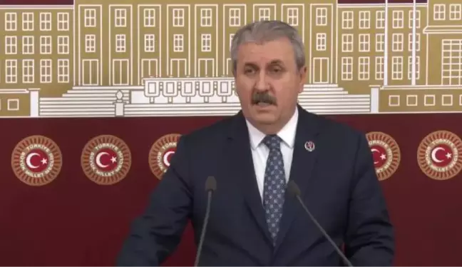 Destici: Rusya'nın Ukrayna'nın toprak bütünlüğüne yönelik hamlesini kabul etmiyoruz