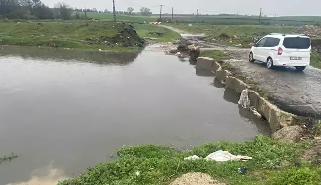 Ergene'nin kollarından Çorlu Deresi'nde yağışlara bağlı olarak su seviyesi yükseldi