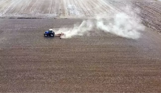 TRAKYA'DA BUĞDAY KURU TOPRAĞA EKİLİP, YAĞIŞ BEKLENMEYE BAŞLANDI