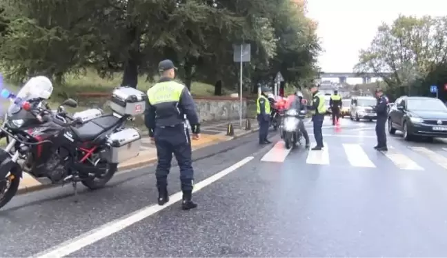 Sarıyer'de Motosiklet Sürücülerine Denetim