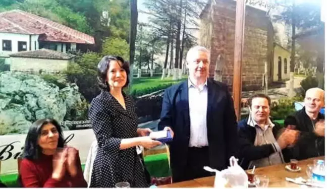 Emekliye Ayrılan Personele Veda Yemeği
