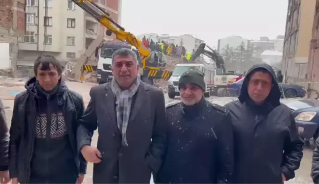 7,7 Büyüklüğündeki Deprem 10 İli Vurdu… Gürsel Erol: 