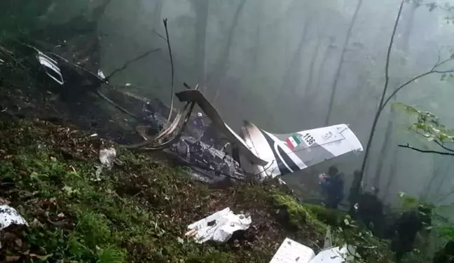İran Cumhurbaşkanı Reisi'nin Hayatını Kaybetmesinin Ardından Seçimlerin Yapılacağı Açıklandı