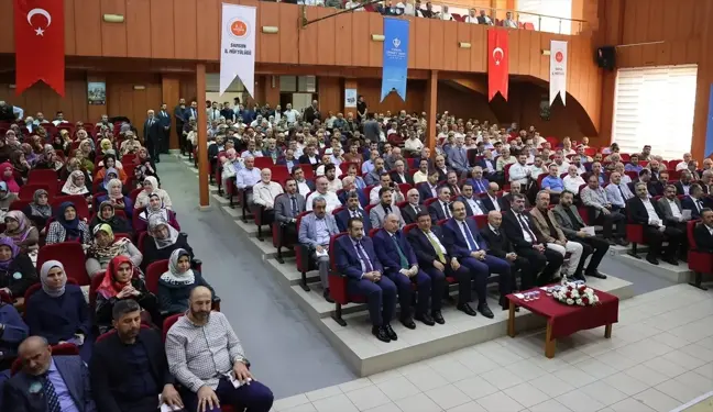 Samsun'da Mevlid-i Nebi Haftası'nda 'Peygamberimiz ve Şahsiyet İnşası' Konferansı Düzenlendi