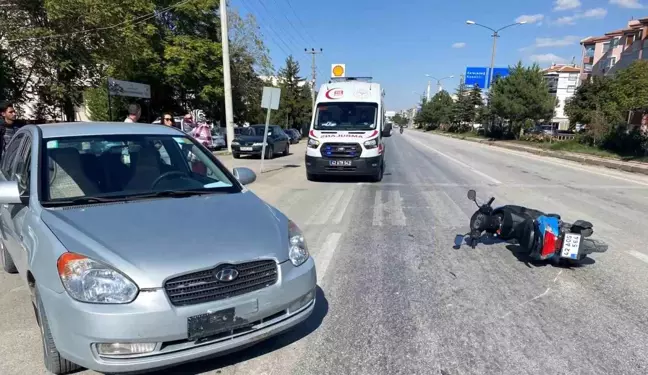 Konya'da Motosikletin Otomobile Çarpması Sonucu İki Yaralı