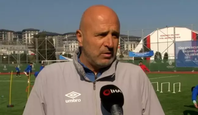 Küçükçekmece Sinopspor Teknik Direktörü: Hedefimiz Play-off