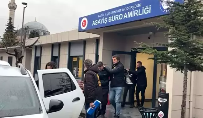 İstanbul'da Kavgada Tezgahtarı Vuran Zanlı ve İki Kişi Gözaltına Alındı